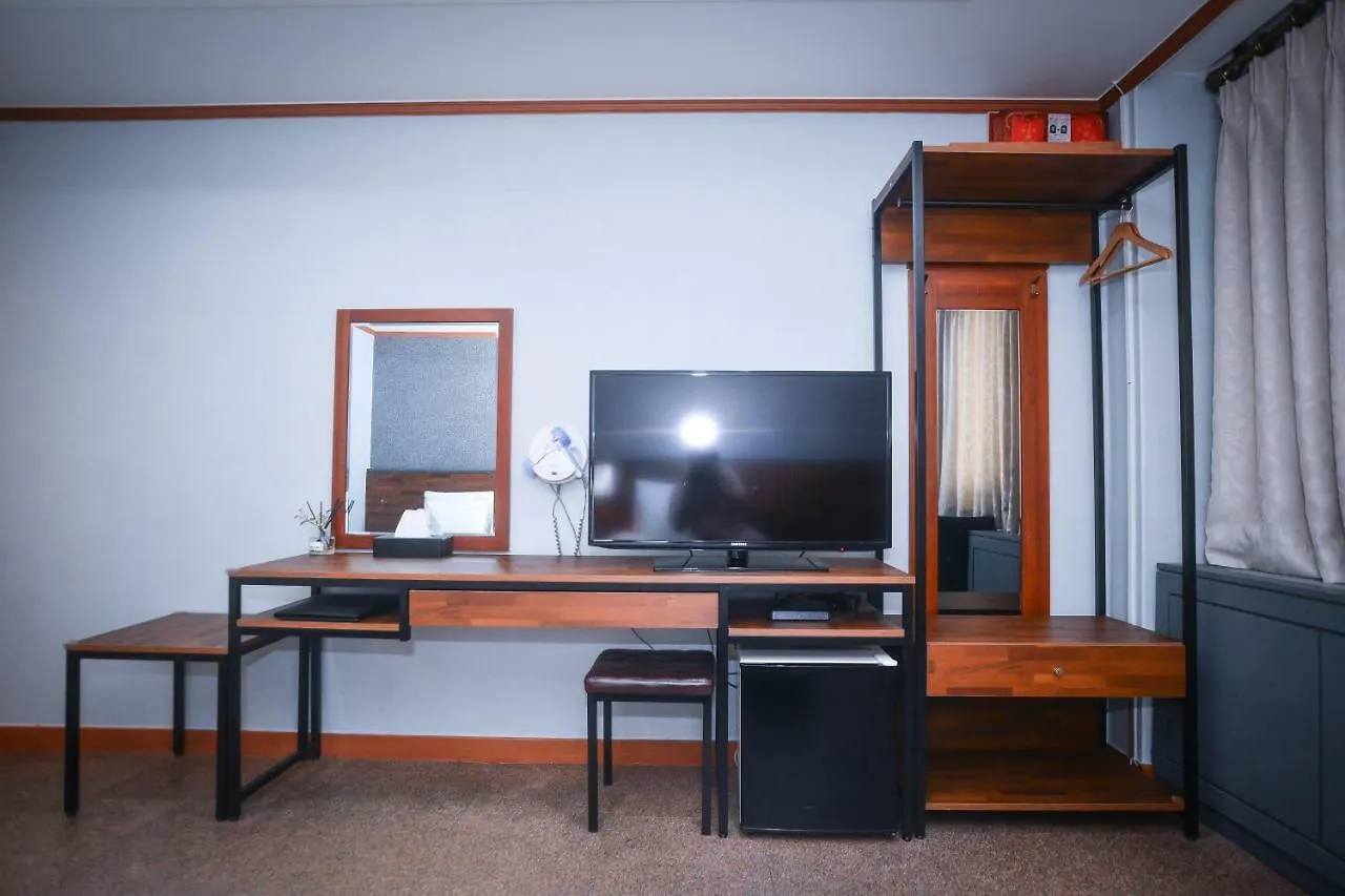 Hotel Noblesse Seoul