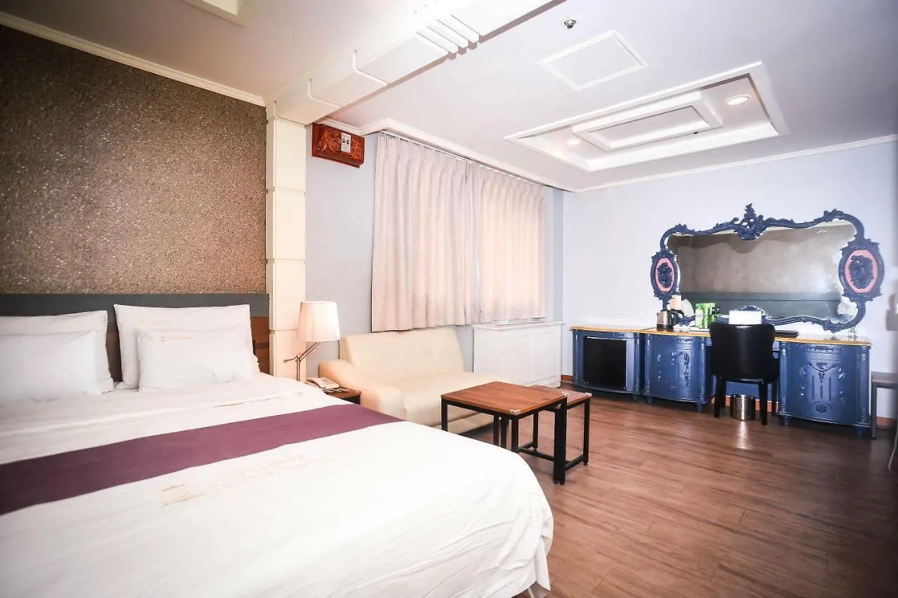 Hotel Noblesse Seoul